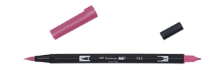 Tombow Marker ABT Dual Brush 743 i fargen "hot pink".