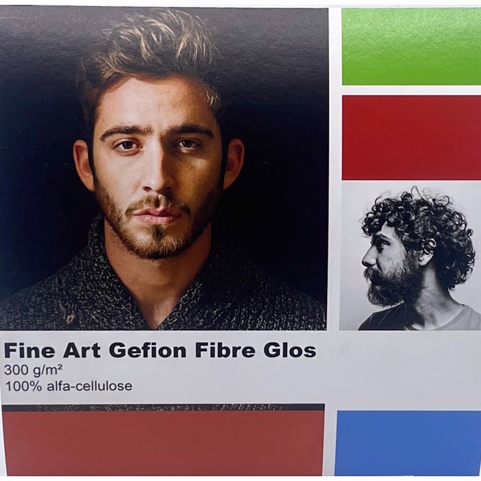 Grafisk-Handel Fine Art Gefion Fibre Glos 300 gram - 44" x 15 meter